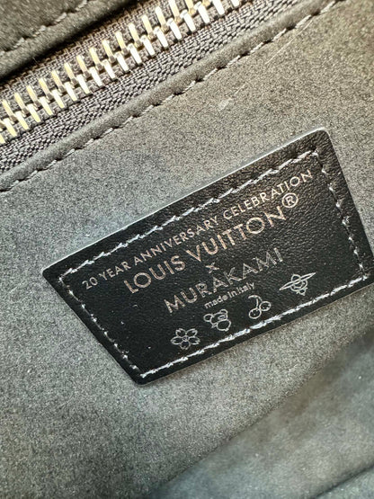 LV CarryAll Vibe LV x TM 39cm Black Sheepskin 206019