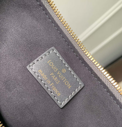 Lv Pochette Sevres 25.5 Black Leather Monogram Empreinte