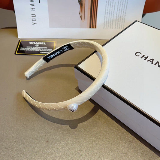 WHITE FABRIC HAIRBAND 432770