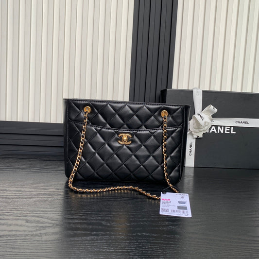 24K Shopping Bag 28cm Black Calfskin Gold Hardware