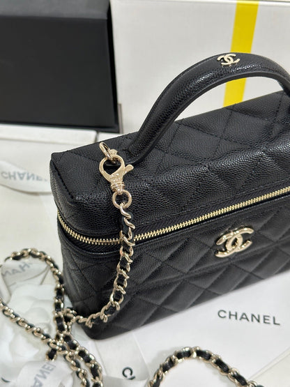 CC 25C Vanity Case 19.5cm Black Calfskin Silver Hardware 243640