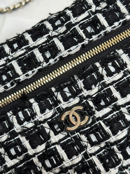 CC 25C Vanity Case Black White Tweed Light Gold Hardware 243667