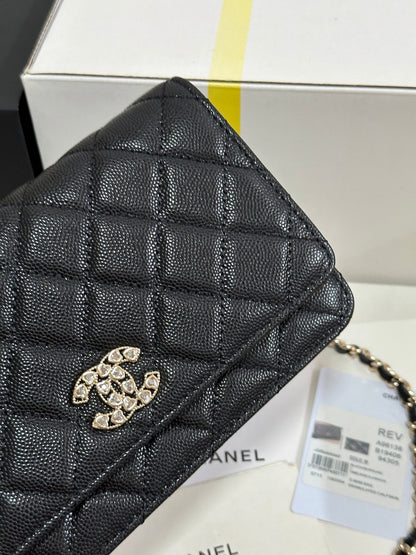 CC 25P Wallet On Chain 19cm Black Cowhide Heart Rhinestone 243601