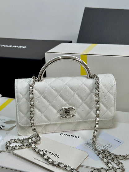 CC 25P Wallet Woc Handle 17cm White Leather Silver Hardware 243442