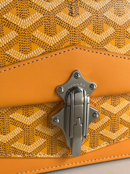 DUCHESSE MARIE-CAROLINE BAG 25 IN YELLOW GOYARDINE CANVAS AND SMOOTH CALFSKIN