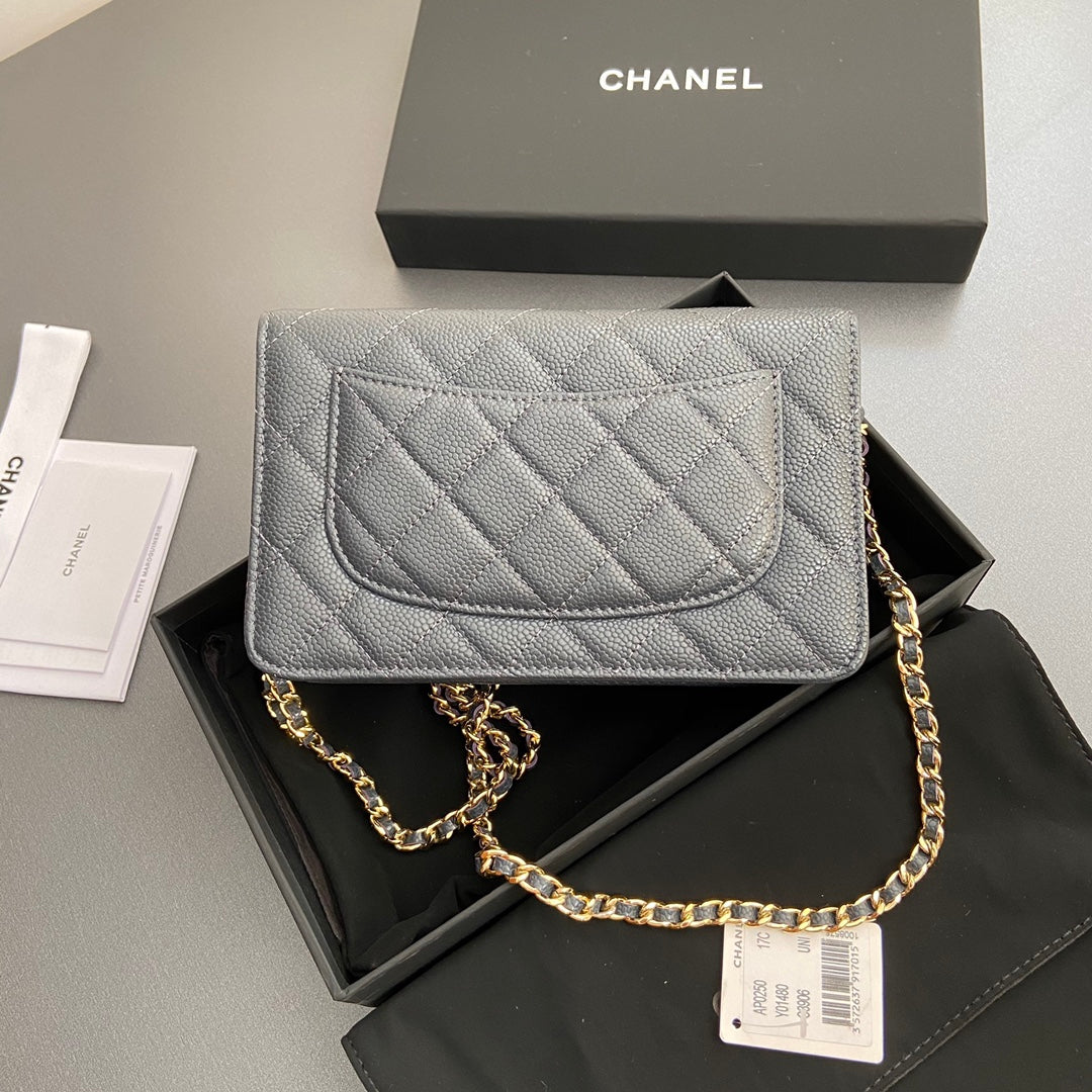 CC Woc 20cm Dark Grey Grained Calfskin Gold Hardware