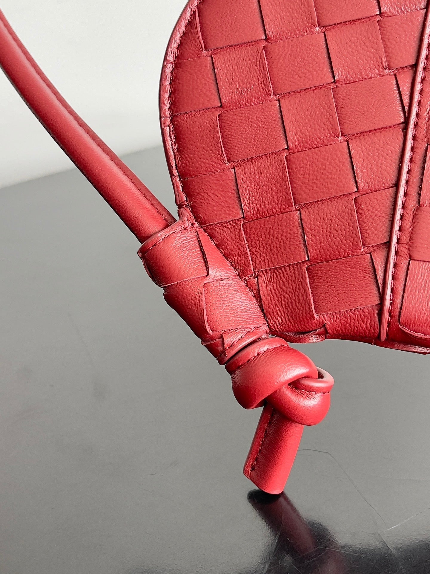 BV Small Solstice Bag 22cn Red Calfskin 209088