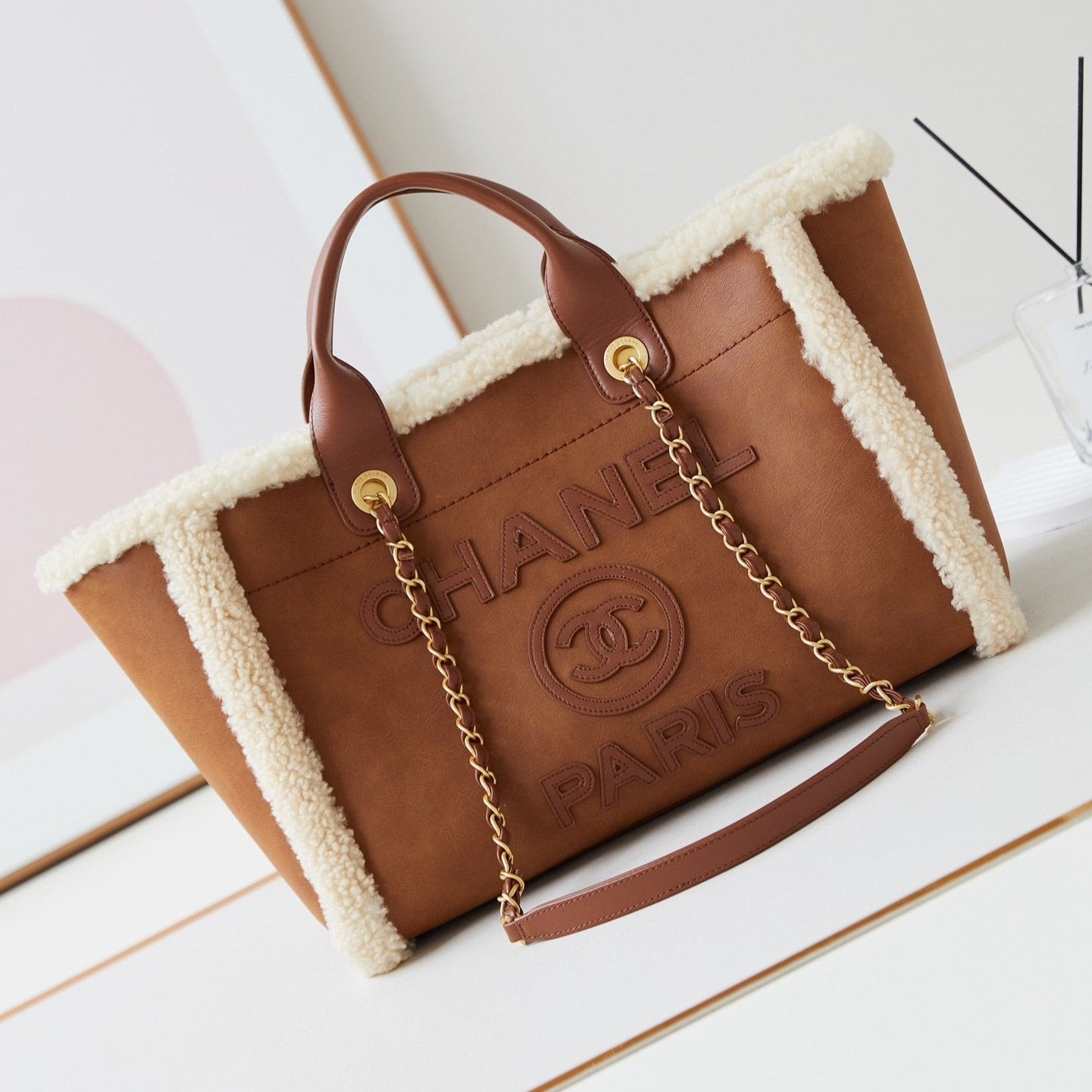 CC Shopping Bag 32cm Brown Beige Sherling Lambskin