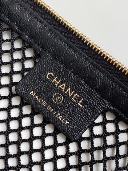 cc 25S Black Clutch Bag With Chain