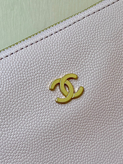 CC 24K Hobo 22 Bag Light Pink Grained Calfskin