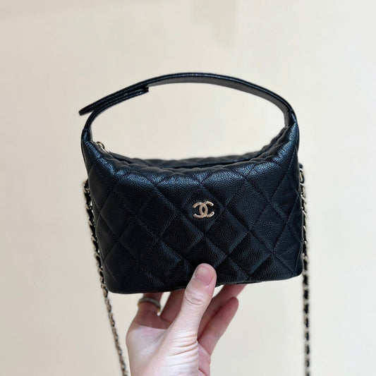 25C Hobo Bag 19cm Black Grained Calfskin